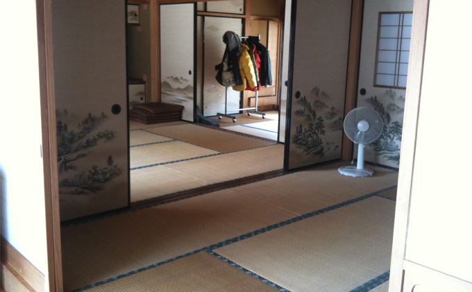 ゲストハウス笑び ペア貸切宿泊＆SUP体験半日コース 参加 チケット アウトドア 川遊び 自然 長良川 リフレッシュ 非日常 スポーツ 清流 満天 星 星空 ストレス解消 アクティブ レジャー お泊り 2人 