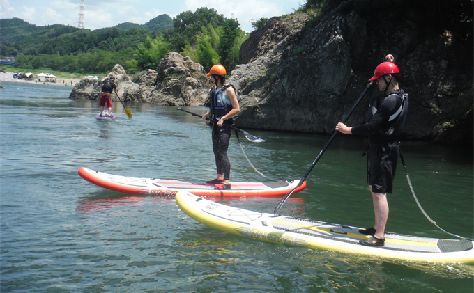 ゲストハウス笑び ペア貸切宿泊＆SUP体験半日コース 参加 チケット アウトドア 川遊び 自然 長良川 リフレッシュ 非日常 スポーツ 清流 満天 星 星空 ストレス解消 アクティブ レジャー お泊り 2人 