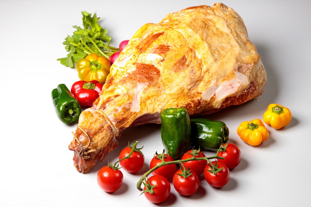 北海道 十勝骨付きハム3.8kg【B011-3-2】 / 北海道池田町 | セゾンの