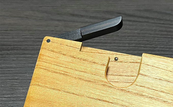 岡山県赤磐市のふるさと納税 木 の 名刺入れ （ケヤキ/黒檀） bolly木工房 木材 ビジネスシーン 工芸品 雑貨 日用品