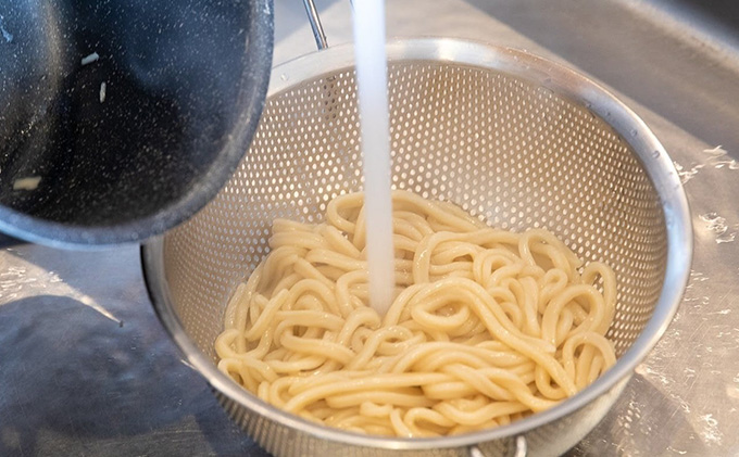 冷凍 かけ うどん 300g×10袋（出汁300g×10袋つき）備前福岡 一文字うどん 麺類 小麦製品 時短 簡単 調理 お昼 夕飯 ランチ 休日 挽きたて 小麦粉 ストレート 出汁セット 鍋 しめ 