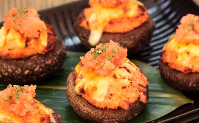 かねふく 絞って使える「つぶ明太」約1kg（約500g×2） 魚貝類 魚卵 便利 明太子 バラコ 料理 調理 使いやすい 簡単 おにぎり 卵焼き 具材 パスタ ソース 和え物 タラモ 味付け 