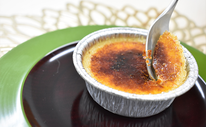 「La Salute」のカタラーナ（4個）ご家庭用 お菓子 スイーツ 焼菓子 イタリアン 出張料理 おもてなし 甘さ 和三盆糖 濃口醤油 カラメル 添加物 手作り 