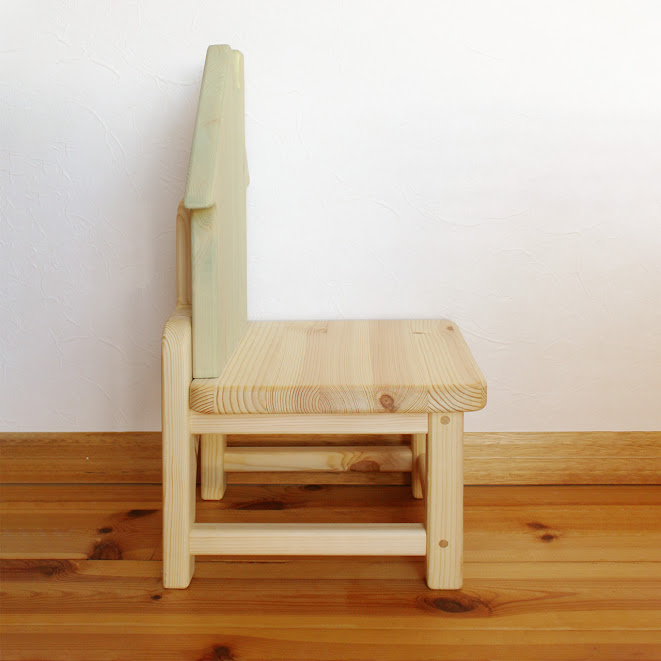 こども椅子　おうち（color：メロン）
※着日指定不可