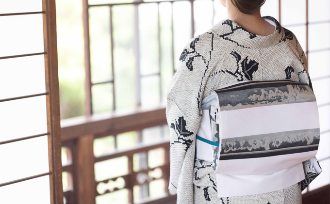 山鳥毛の刀文が美しい、西陣織刃文帯【袋帯】 ファッション 小物 和服 和装 着物 刃文柄 訪問着 フォーマル 小紋 お洒落 装い 銀糸 黒銀糸 銀箔 