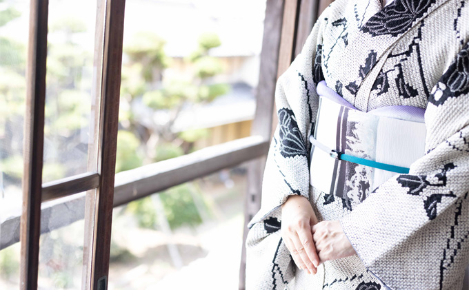 山鳥毛の刀文が美しい、西陣織刃文帯【袋帯】 ファッション 小物 和服 和装 着物 刃文柄 訪問着 フォーマル 小紋 お洒落 装い 銀糸 黒銀糸 銀箔 