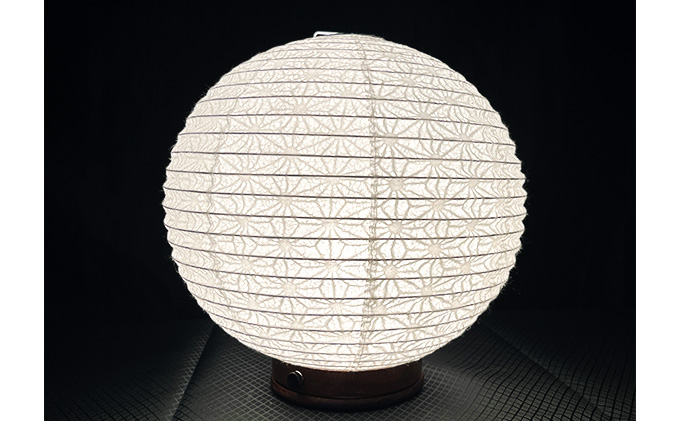 美濃和紙ランプスタンド「てまり」 インテリア 照明 和室 灯り 丈夫 職人技 麻の葉 柄 手漉落水紙 白色 うす美濃紙 提灯 二重張製法 和テイスト 