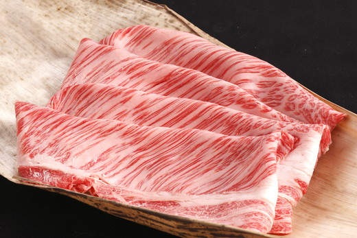 【4等級以上】【カネ吉山本】近江牛 自慢の逸品便−喜−（全6回定期便）【Y090W】