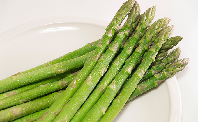 【2026年5月中旬～発送】北海道 富良野産 露地 グリーン アスパラ 2Lサイズ 約1kg (NORTH FUN) 野菜 新鮮 直送 朝採り アスパラガス 道産 北海道 ふらの 