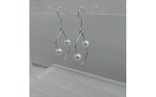 20-24伊勢志摩あこや本真珠ピアス・レクタングルR