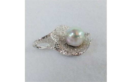 20-55伊勢志摩あこや本真珠ペンダント・ナチュラルバロック(NB04)