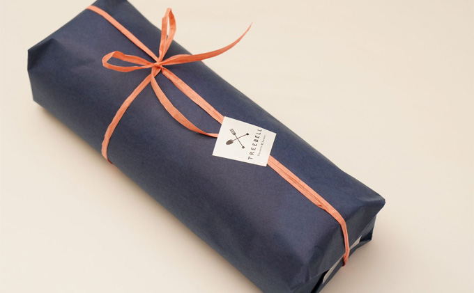 数量限定★うし君みるくロールケーキ おやつ ギフト 贈り物 洋菓子 人気 厳選 袋井市 お菓子 スイーツ デザート フワフワ しっとり 乳牛 ホワイトチョコレート コンデンスミルク 上質 生クリーム 子供 年配 