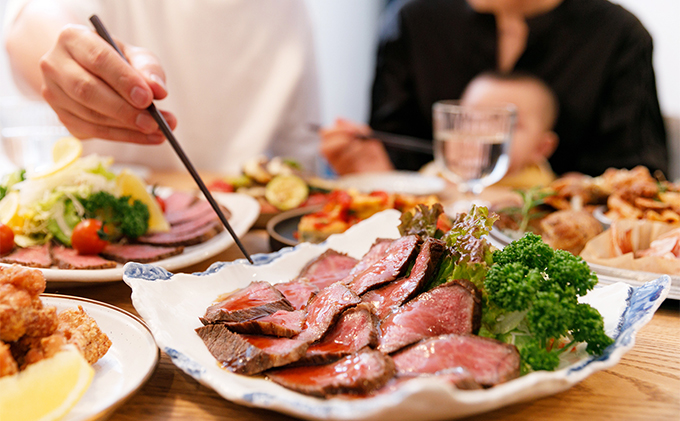香川県産黒毛和牛　讃岐オリーブ牛　ローストビーフ お肉 牛肉 加工食品 自家製ソース 小分け 専門店 