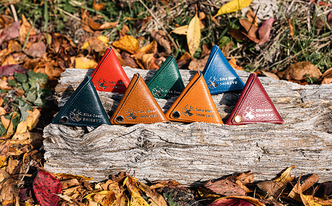 3角型小銭入れ 小物 雑貨 鹿革 牛革 強度 ボタン式 簡単開閉 小物入れ 革製品 革小物 コインケース 普段使い 