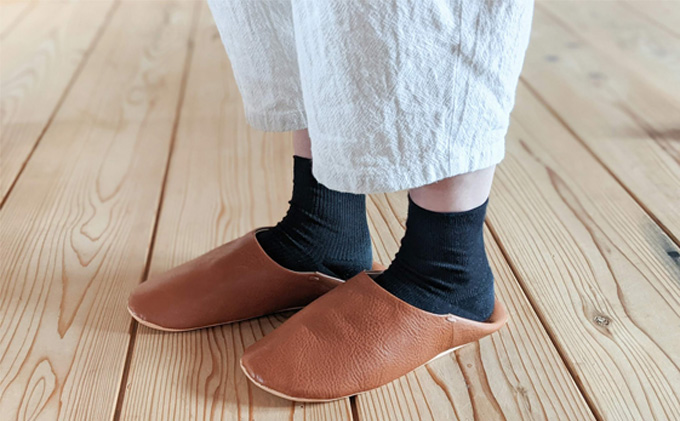 靴工房で体験する、イタリアンレザーを使ったバブーシュ作りの参加チケット 体験チケット 一日で完成 初心者 安心 