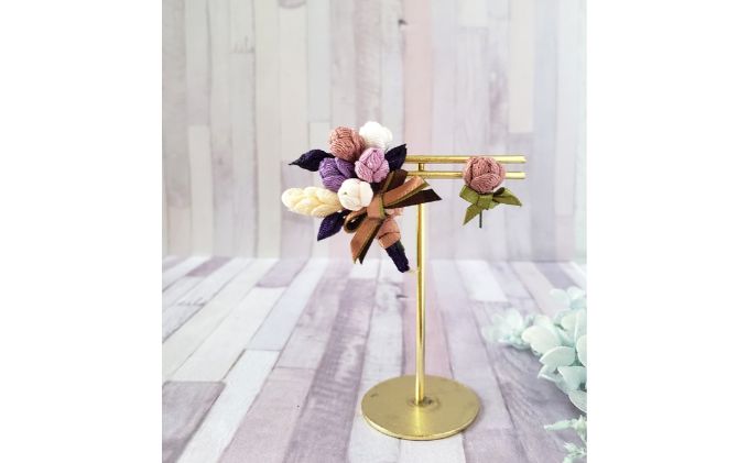 つまみ細工 ブーケブートニア イヤリング アクセサリー 工芸品 お花 手作り 職人 手仕事 伝統工芸 和風 かわいい アシメトリー 大人可愛い アクセ 受注生産 つまみ細工工房ちより。 送料無料 岐阜県 安八町