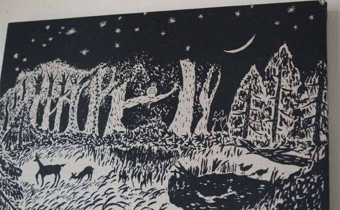 『夜の森』ファブリックパネル 北海道 南富良野町 ファブリック パネル インテリア デザイン プリント 贈り物 ギフト 