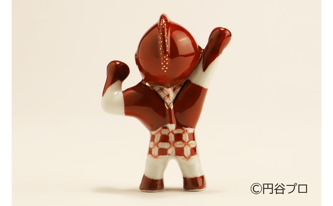 九谷焼　ウルトラマン　赤絵 工芸品 焼き物 キャラクター キャラ ヒーロー アニメ インテリア 置き物 雑貨 シリーズもの テレビアニメ ウルトラマンシリーズ 
