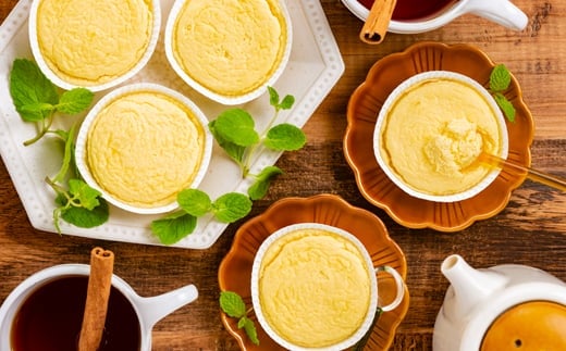 16-110 【年内配送12月8日入金まで】「ムニュムニュ(15個入)」不思議な食感で濃厚なミニ焼チーズケーキ within2025