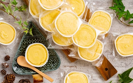 16-110 【年内配送12月8日入金まで】「ムニュムニュ(15個入)」不思議な食感で濃厚なミニ焼チーズケーキ within2025