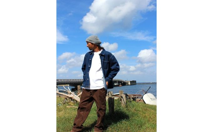 TheCaviar ヴィンテージコーデュロイトラウザー　ブラウン ファッション 男性 メンズ ズボン パンツ 日本製 クラシカル ワークスタイル シルエット 綺麗 ベルトループ巾 レングス設定 細部 こだわり 