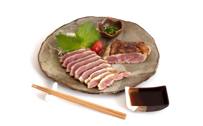 馬刺し 熊本 上霜降り 天草大王 ももたたき セット 鶏肉 もも タタキ 熊本直送 馬刺 馬肉 鶏 鶏肉 地鶏 肉 お肉 冷凍 配送不可:離島 