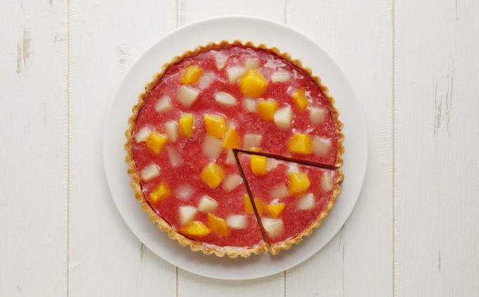 ケーキ あまおう苺のタルトケーキ 6号 約18cm 4～6人分 お菓子 焼菓子 洋菓子 いちごタルト 彩り鮮やか 記念日 お祝い 誕生日 イベント ホールケーキ フルーツタルト フルーツケーキ 