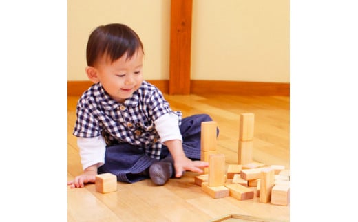 YKS038　山のくじら舎 基本つみき 積み木 知育玩具 おもちゃ 木製 玩具 男の子 女の子 1歳 2歳 3歳 ギフト 包装 ラッピング プレゼント 贈り物 贈答 出産祝い 誕生日祝い のし 熨斗対応 高知県産