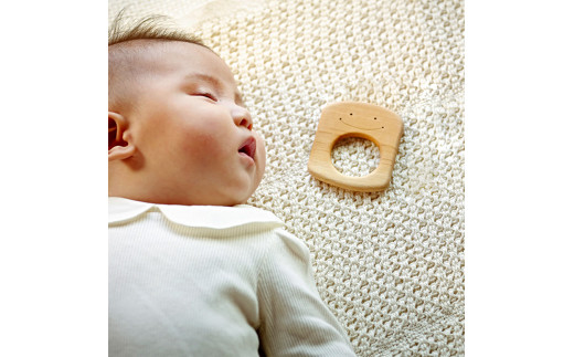 YKS010　山のくじら舎 歯がため 2個入 巾着付き かわいい 歯固め 赤ちゃん ベビー 幼児 0歳から ギフト 包装 ラッピング プレゼント 贈り物 贈答 出産祝い 誕生日祝い のし 熨斗対応 高知県産