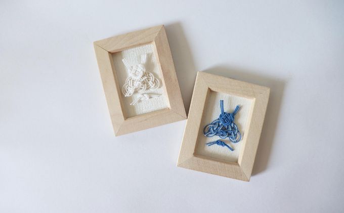 水彩画 小網代湾の干潟 木製フレーム付き 角箱 金 S0号 180×180mm 油彩額縁 木製フレーム 表面保護