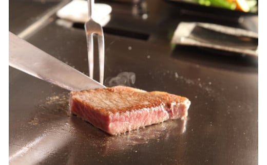 和食の職人考案　至高の近江牛定期便【E027W】