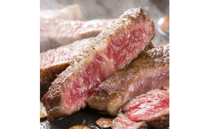 牛肉 ロース ステーキ A5～A4 博多和牛 200g×2枚計400g ソース 塩胡椒付 化粧箱入 配送不可 離島 お肉 厳選部位 やわらかい ジューシー ブランド和牛 霜降り サシ 旨み とろける 贈り物 