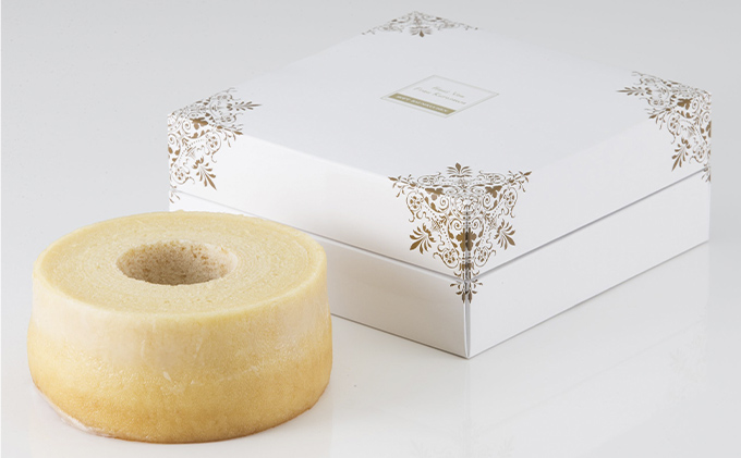 北海道 富良野市 ソフト バウムクーヘン M×1 スイーツ デザート 道産 ケーキ【Haus Von Frau Kurosawa】(お菓子 スイーツ デザート お祝い おやつ 贈り物 ギフト 甘い 手作り 北海道 送料無料 道産 富良野 ふらの 人気)