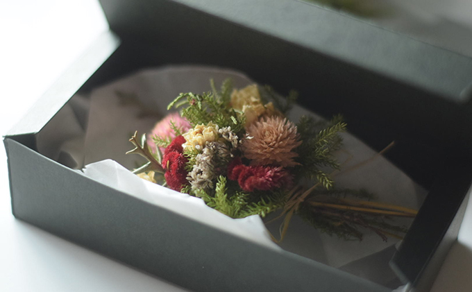 ミニブーケボックス 3個セット インテリア 雑貨 壁掛け 置物 植物 お花 手のひらサイズ 可愛い おしゃれ プチギフト 小さいブーケ 玄関 リビング 部屋 飾り 