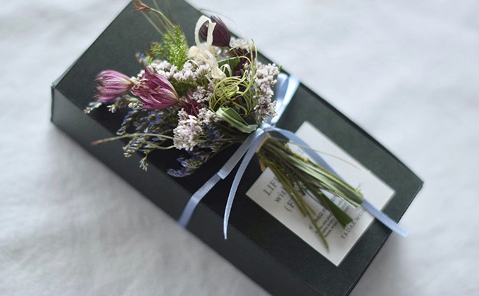 ミニブーケボックス 3個セット インテリア 雑貨 壁掛け 置物 植物 お花 手のひらサイズ 可愛い おしゃれ プチギフト 小さいブーケ 玄関 リビング 部屋 飾り 