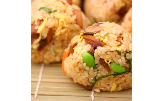 【12回定期便】土佐のかつおめし（しょうが味） 2 - 3合用×6袋セット 混ぜご飯の素 鰹めしの素 高知 カツオめし 12ヶ月 定期コース 便利 生姜 おにぎり お弁当 ごはん 混ぜ込み 簡単 時短　保存食　常備食