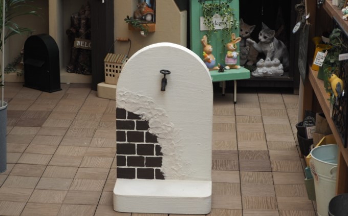 ガーデニング ミニウォール 軽量 飾り塀 移動も簡単！好きなものを飾って楽しもう♪ 飾り蛇口付き ホワイト 配送不可 北海道 沖縄 離島 庭 ベランダ おしゃれ インテリア 手作り 目隠し 庭の飾り 屋外 室内 