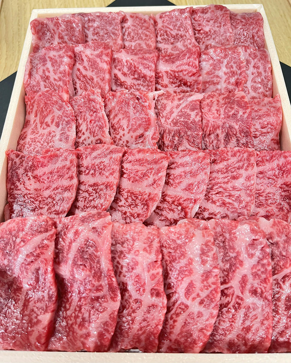 【寛閑観】近江牛　極上『赤身』焼肉用（ランプ・イチボ） 300g【冷蔵】　【FR12W】