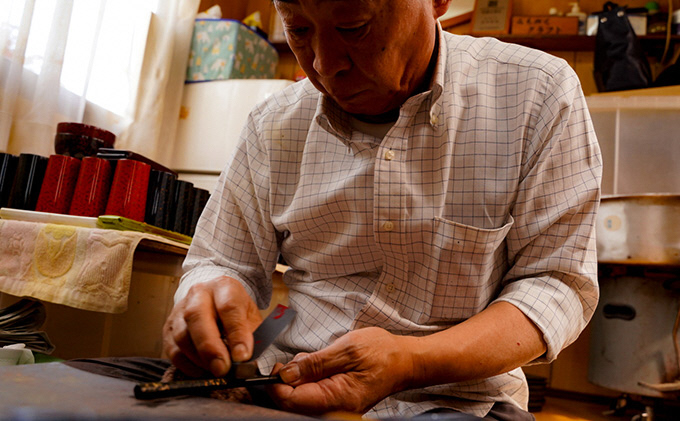 津軽塗　箸（中）1膳・唐塗 白口赤上 工芸品 お箸 手作り 伝統技術 