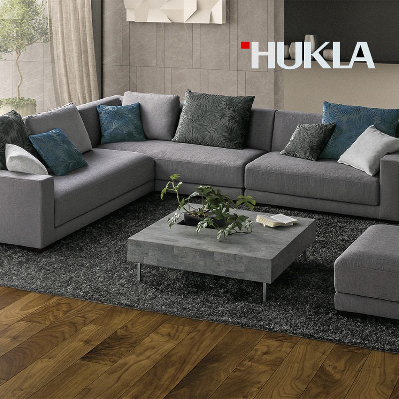 スクエアセンターテーブル 100　高級ソファ　輸入布地　国産家具　座り心地　モダン インテリア 天然石プレート使用 リビングテーブル 重すぎない印象 重厚感 暖かみ 