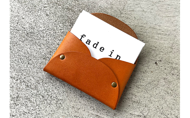 本革 差し込みフラップ名刺入れ・カードケース 栃木レザー ファッション小物 革小物 シンプル スリム設計 