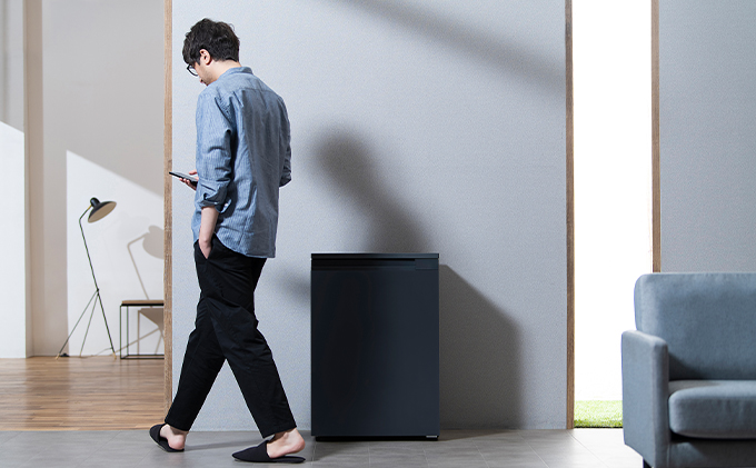 冷凍庫 スリム 66L スキマックス 奥行きスリム 家庭用 IUSN-7A-B アイリスオーヤマ 家電 ファン式 スリム冷凍庫 スリム型 薄型冷凍庫 セカンド冷凍庫 省エネ 自動霜取り 霜取り 霜取り不要 急速冷凍 前開き フリーザー ストッカー 宮城県 大河原町