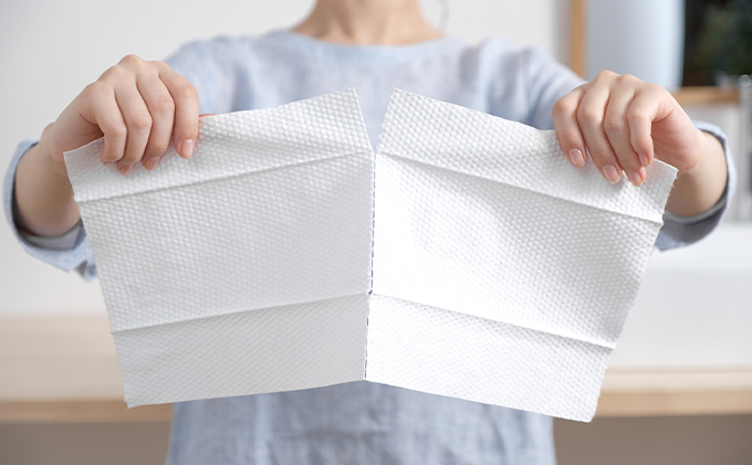 【70枚入り×6個セット】クレンジングタオル ロールタイプ TSC-70R 使い捨て 顔 手 拭き取り 厚手 タオル フェイスタオル 洗顔 猫 アイリスオーヤマ 高吸水力 