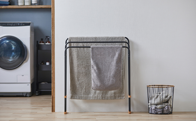 バスタオルハンガー 折りたたみ FBH-700 ダークグレー タオル バスタオル フェイスタオル ハンガー タオル掛け タオル干し 部屋干し 物干し 折り畳み 組立簡単 アイリスオーヤマ 雑貨 洗濯用品 