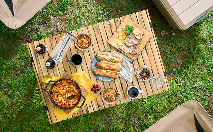 アウトドアテーブル 幅90cm HUGEL ウッドロールテーブル WRT-90 折り畳み 折りたたみ キャンプ アウトドア 工具不要 ロール コンパクト収納 アイリスオーヤマ アウトドアグッズ 