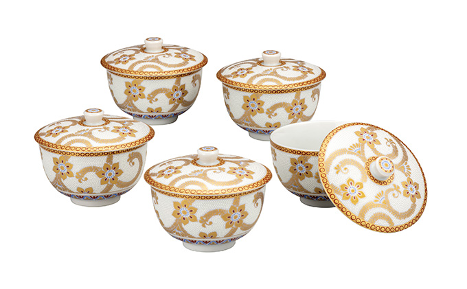 九谷焼　 蓋付汲出揃　白粒金唐草　a03 