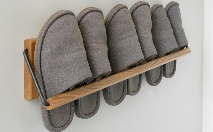 Sneaker wall スニーカーウォール  SW-680TM タモ（おおよそ3足収納 タモ無垢材 壁掛け 木製 シューズラック スリッパラック）【配達不可：沖縄・離島】 雑貨 日用品 家具 