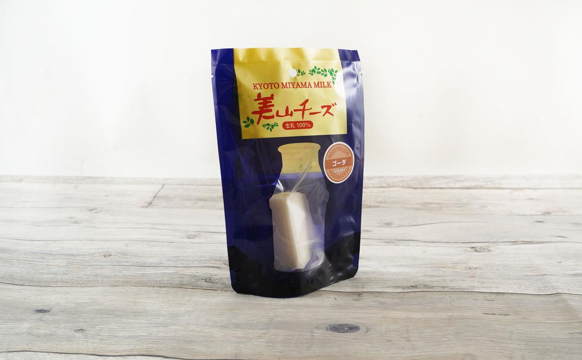 チーズ 美山牛乳チーズ 4種 セット ゴーダ モッツァレラ カチョカヴァロ ストリング ゴーダチーズ モッツァレラチーズ カチョカバロ スティック 乳製品 加工食品 美山牛乳 詰め合わせ 京都 