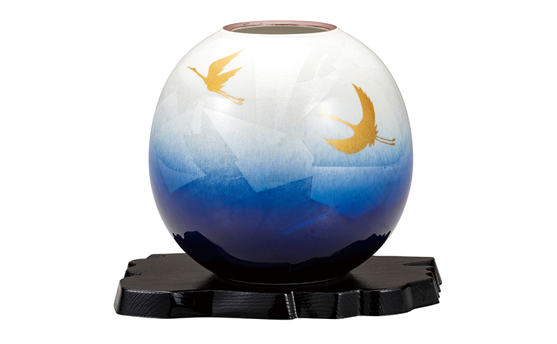 九谷焼　5.8号花瓶　銀彩双鶴（台付） 