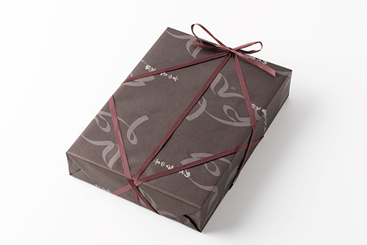 【カネ吉山本】【認定近江牛雌牛限定】上すき焼きモモ・バラ・ウデ300g【Y123W1】